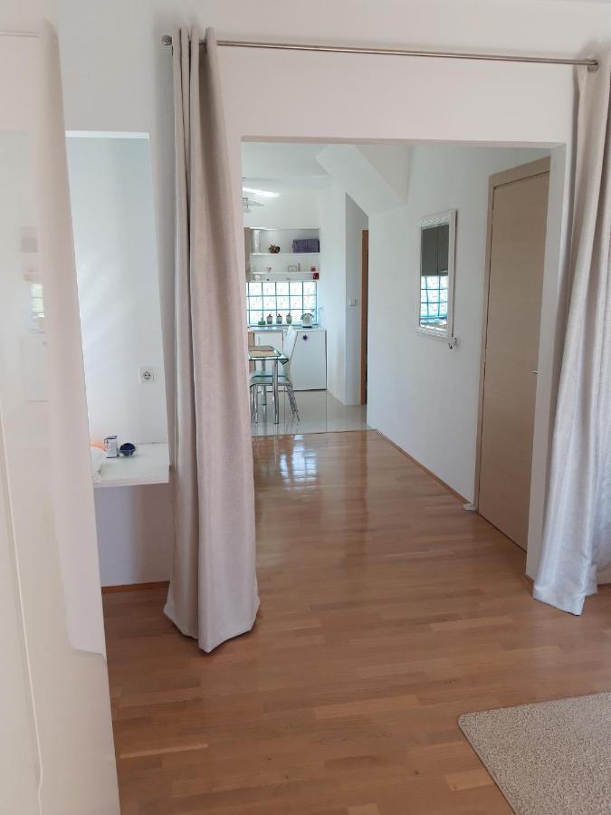 Apartmani Sruk Sukošan Exteriér fotografie