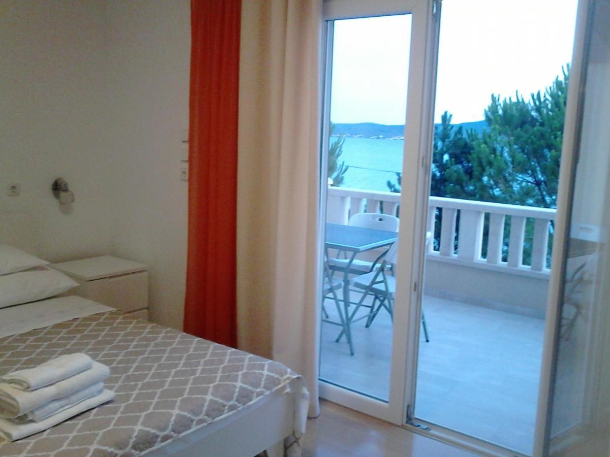 Apartmani Sruk Sukošan Exteriér fotografie